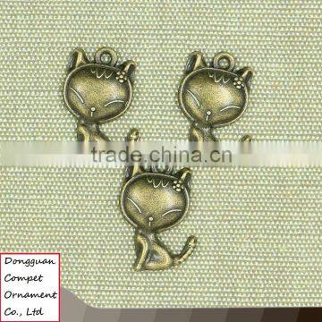 Compet wholesale zinc alloy jewelry metal beauty cat pendant