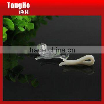 Clear Plastic Shirt Clip Without Teeth photo-3