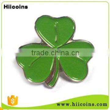 Hotselling clover gift custom metal lapel pin badge