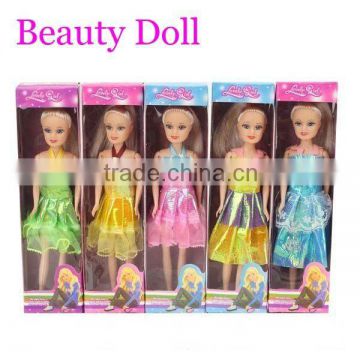 Plastic fashion doll