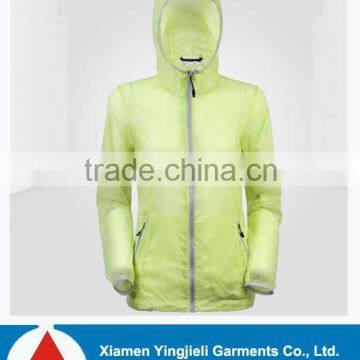 2015 Men and women outdoor breathable and waterproof windbreaker jacket