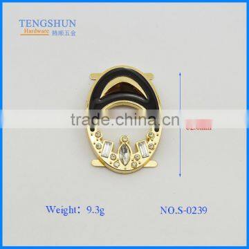 OEm zinc alloy label for purse high quanlity metel label with black oil for bag parts                        
                                                                                Supplier's Choice