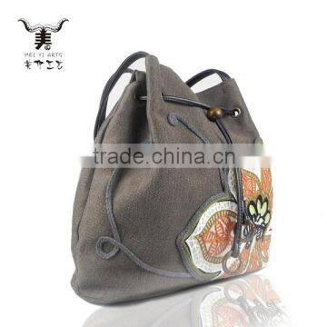 2016 New Design Drawstring Bucket Bag with Embroidery Patterns