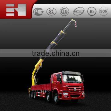 SINOTRUK HOWO 6X4 cargo truck mounted crane cheaper than used truck!