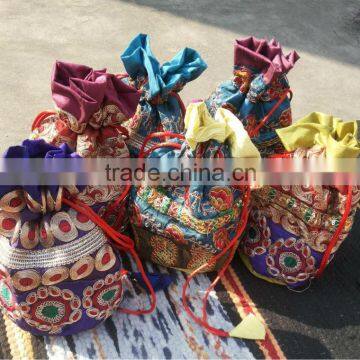 Wholesale Ethnic Indian Potli Pouch Wedding Favor Gift Jewelry Packing Bag