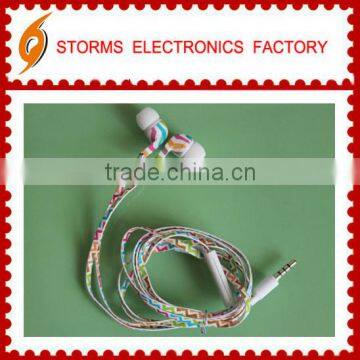 High quality promotion print flat earphone&headphone in ear for sale giveaway