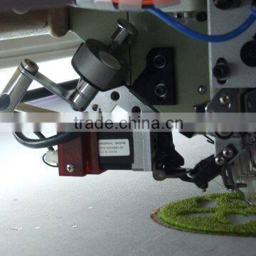 LEJIA CHAINSTITCH &CHENILLE EMBROIDERY MACHINE photo-3