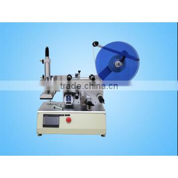 Semi-automatic plane labeling machine