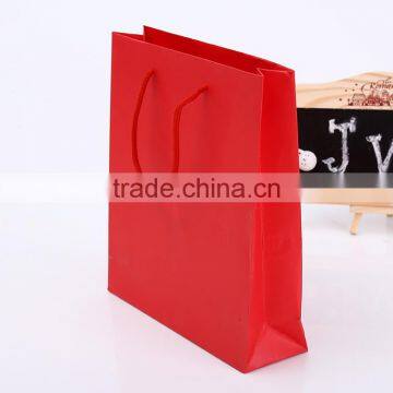 Biodegradable Promation Red Custom Made Paper Bags Packaging Bags With Cotton Handle photo-2