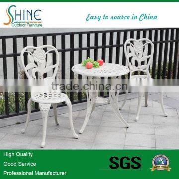 white casting aluminum chairs with table set (2+1) SCAF39