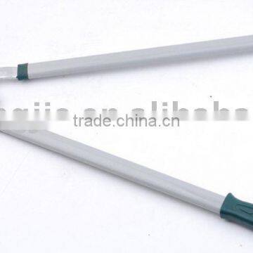 bypass lopper with oval steel handle