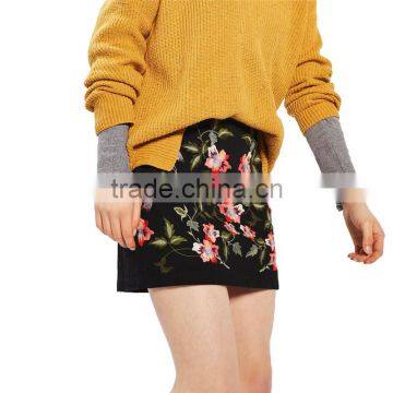 2017 OEM Spring Black Canvas Ivy Flower Embroidered Mini Skirts photo-2