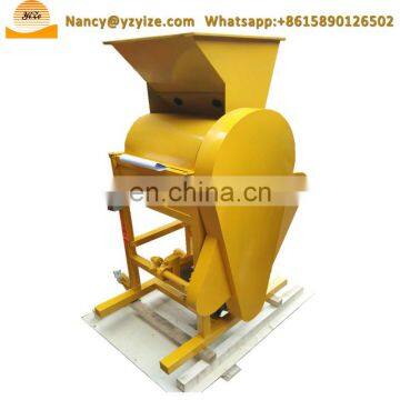 Home Use Small Size Peanut Shell Peeling Machine Groundnut Sheller Machine photo-7