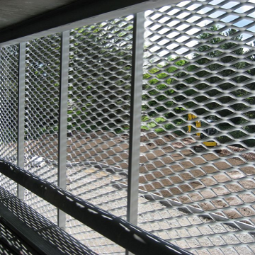 Aluminum Wire Mesh Screen Fence Panels photo-4