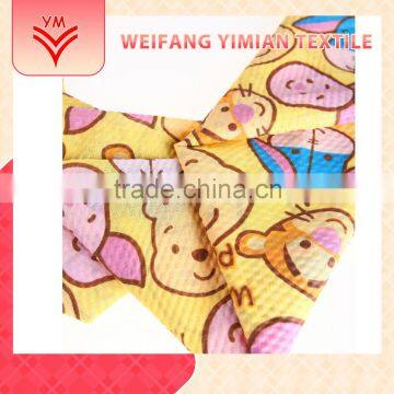 2015 New Products 100% Seersucker Printed Viscose Fabric photo-5