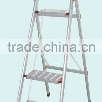 Folding Aluminium ladder with 4 steps