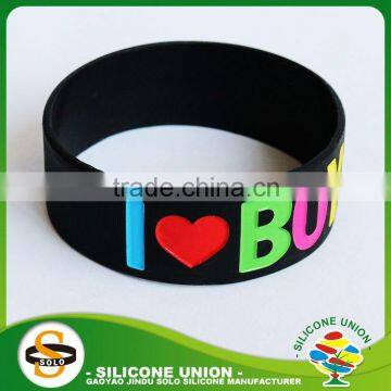 fashionable design silicone bracelet silicone wristband non color printed