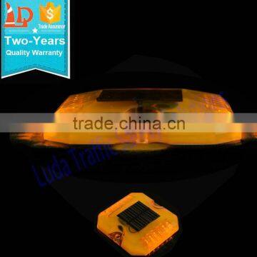 LED Solar Crystal Road Stud With Good Anti-crush