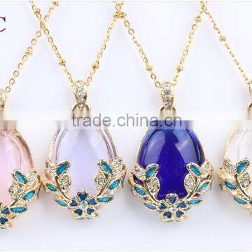 Nice Design Flower Leaf Aromatherapy Essential Oil Diffuser Pendant for Wholesale
