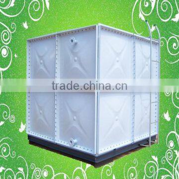 Gush-paint water tank with attractive surface and no pollution