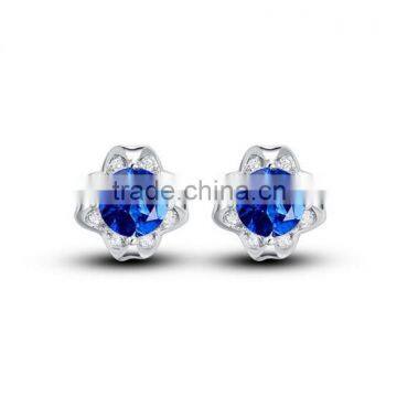 Exquisite Hot Sale Elegant Micro Insert Zircon Flower Shape 925 Sterling Silver Stud Earring