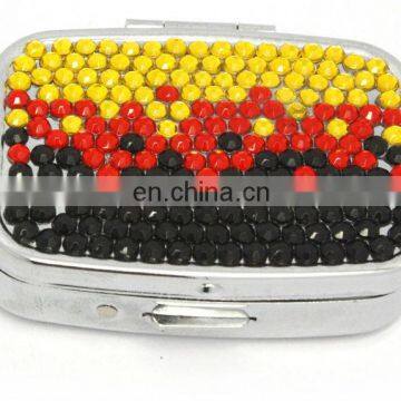 Yiwu Factory New Supply Metal pill box wholsale decorative pill box crystal pill box