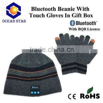 bluetooth beanie with touch screen gloves in gift box