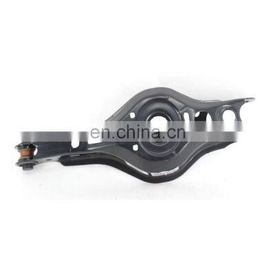 48730-06120  auto parts Left control arm for Toyota Camry 2018-