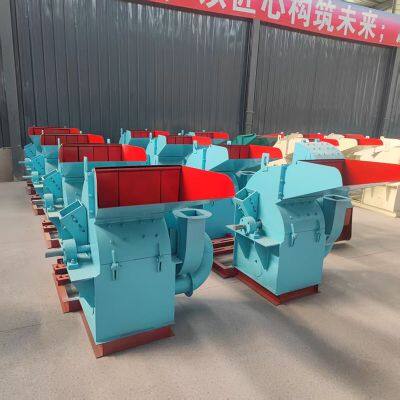 Complete set of wood crusher for branch scraps