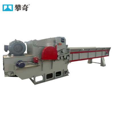 Heavy-Duty Wood Crushing Machine for Making Wood Chips with 1000kg/h Capacity and Adjustable Size Settings