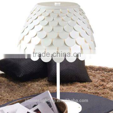 Replica Fontana Arte Carmen Modern Home Pine Cone Iron Table Lamp PLT8106 photo-2