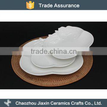 White dinnerware flower shape hotel porcelain snack plate