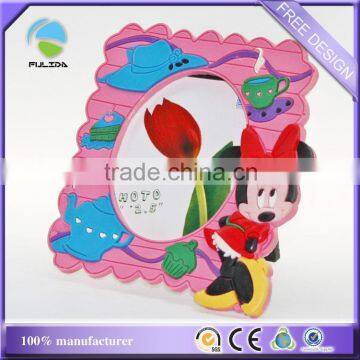 custom cartoon show pictures rubber plastic kids desk photo frame