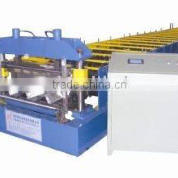 Metal Deck Roll Forming Machine