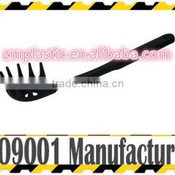 2015 Hot Sale Wholesale Colorful Nylon Kitchen Utensils Set Non-stick Pan FDA/LFGB/CE Eco-friendly and Food Garde