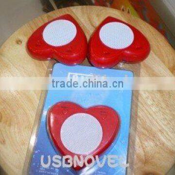 HOT!High quality Lovely heart-shaped mini speaker UST-sp26