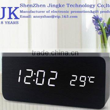 2016 HOT sale digital clock home decor LED clcok fashion wood clock table clock with high quality