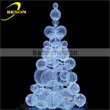 Warm white Christmas Ball Tree With Led Lights Waterproof for outdoor decoration