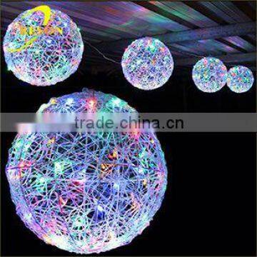 Decorative Christmas 3D Balls, Large Outdoor Christmas Balls