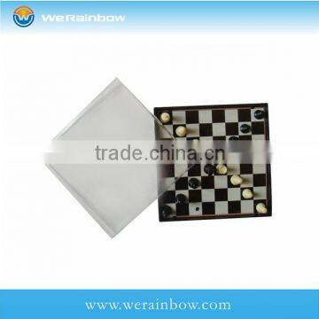 Magnetic chess game
