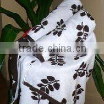 100% Cotton Yarn Dyed Jacquard Bath Towel