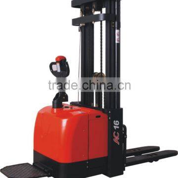 1600kg Full free 3-Stage Narrow legs 4500mm Electric Pallet Stacker CDD16-950