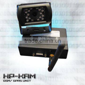 GSM / GPRS vehicle tracker with low cost HQ photo capture