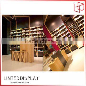 2016 new design factory price solid wooden nike shoe rack