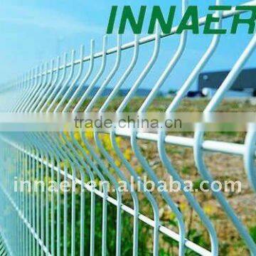 galvanized triangle bend welded fence for security protection(factory)