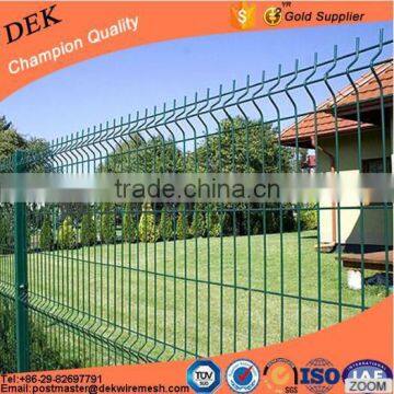 Manufacturer prices 8 gauge welded wire mesh fence
