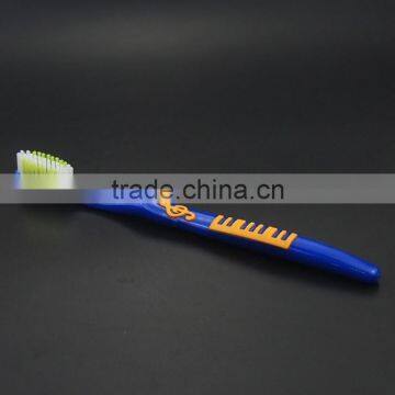 Wholesale disposable toothbrush with new design holder for travel