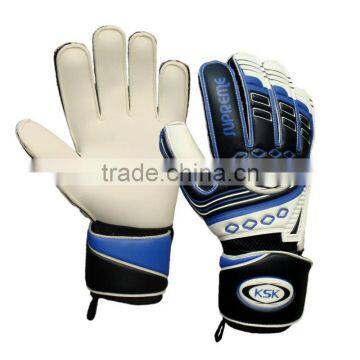 Football Goal Keeper Gloves