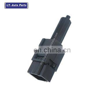 Brake Stop Lamp Switch OEM  25320-4M400 253204M400 For Nissan Armada Titan Xterra Frontier Infiniti i30 i35 M45