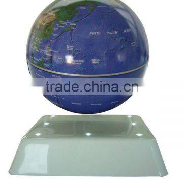 auto rotating&floating globe